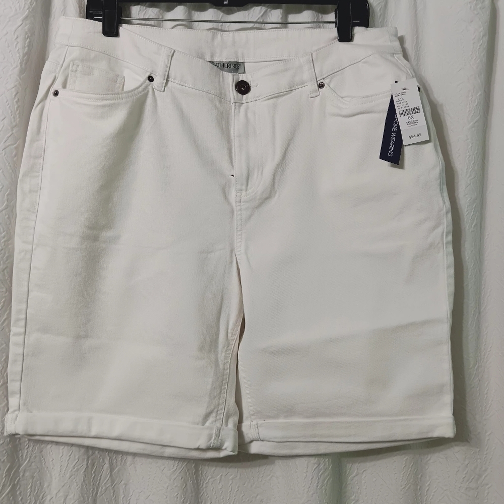 NWT Catherines Women's White Shorts Size 14/16W